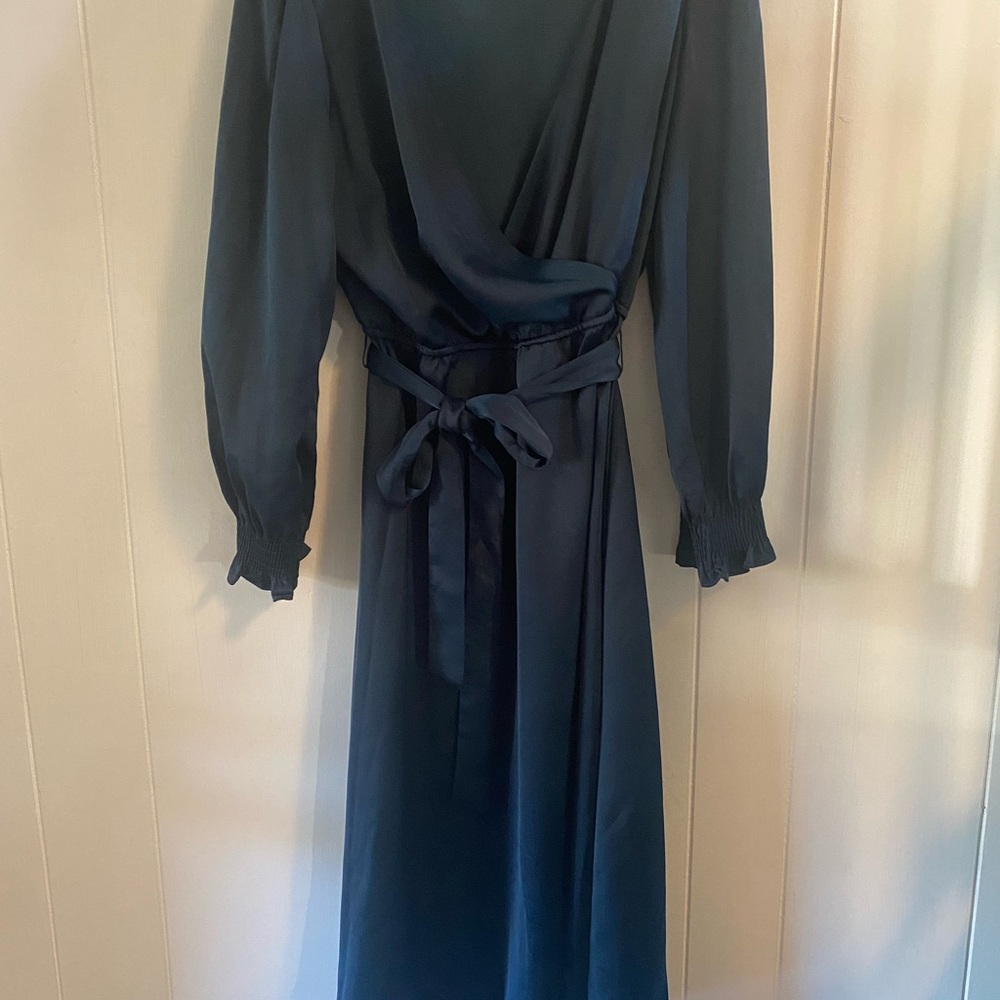 Taylor Navy Long-Sleeve Dress